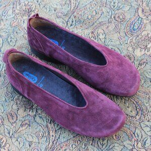 Wolky Ballet Flat Slip On Burgundy Suede EU 40/US 9